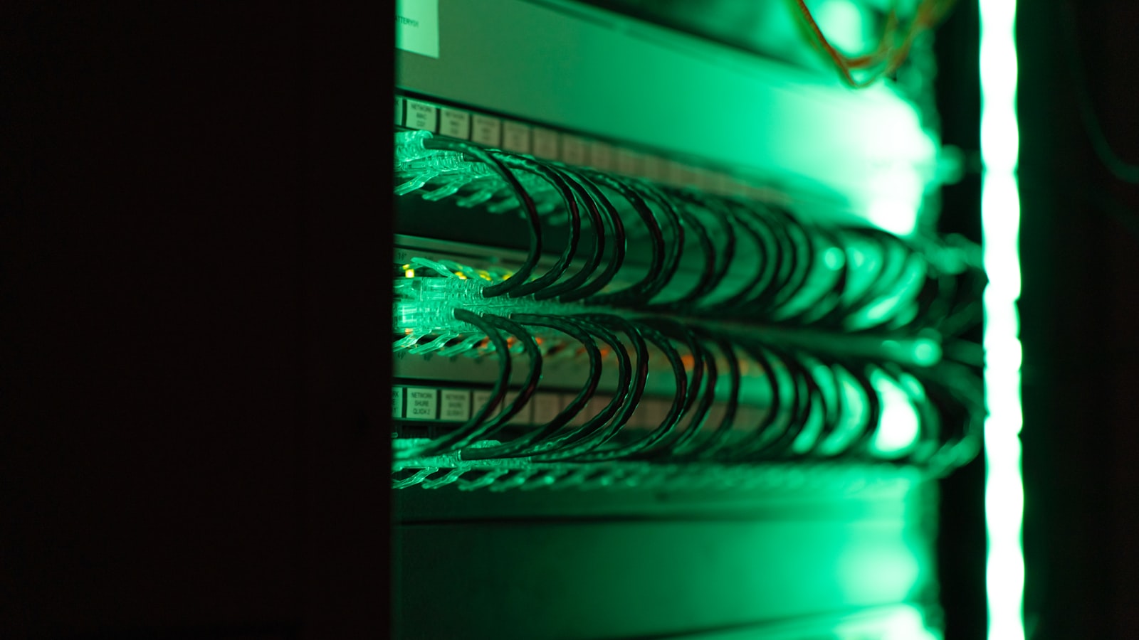 Server storage equipment representing ransomware recovery and data backups